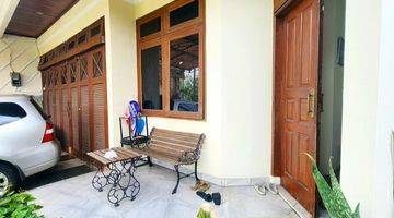 Gambar 4 Rumah 2 Lantai Bagus Semi Furnished SHM di Jakarta Timur