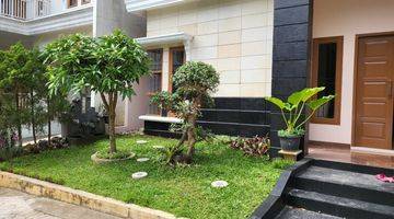 Gambar 2 Dijual Rumah Puri Sriwedari Cibubur. Rumah 2 Lantai. Semi Furnished