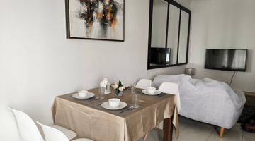 Gambar 2 Apartement Sudirman Park Furnished Branded New Bagus -