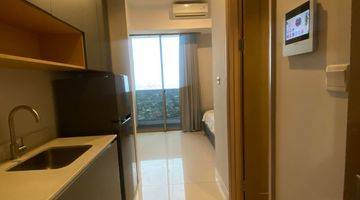 Gambar 4 Disewakan Unit Full Furnished Murah Apartment Taman Anggrek Residences