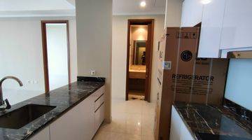 Gambar 3 For Rent Condominium 2+1 Semifurnished Apartemen Taman Anggrek Residences