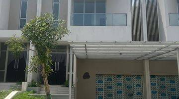 Gambar 1 Rumah Cluster Elite 8 X 25 Pik2