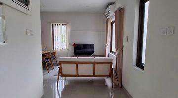 Gambar 4 Rumah 2 Lantai Bagus Semi Furnished SHM di Sawangan Depok