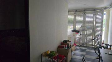 Gambar 4 Dijual Rumah Cantik 2 Lantai Di Cluster Mozart 