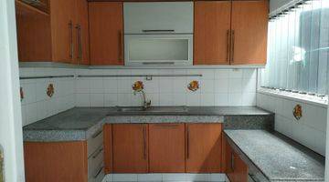 Gambar 4 Rumah Bagus Semi Furnished SHM di Singgasana, Bandung