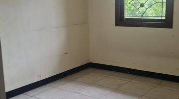 Gambar 4  Rumah Unfurnished Bagus SHM - Sertifikat Hak Milik di Tatar Wangsakerta, Kota Baru Parahyangan