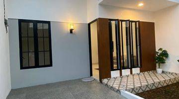 Gambar 3 Dijual Rumah Semi Furnished Savia Park Nusaloka Bsd