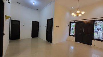 Gambar 4 Di Jual Rumah Di jl Sendang Sari