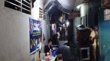 Gambar 5  Rumah Di Angke Jaya Dalam Gang Butuh Renovasi