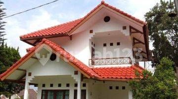 Gambar 1 Villa Puncak Cipanas Furnished 2 Lantai Siap Huni