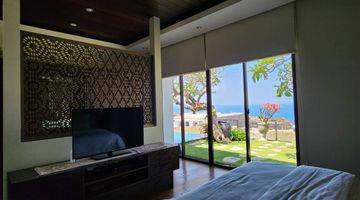 Gambar 3 Cliff front Villa with Ocean View in Uluwatu.