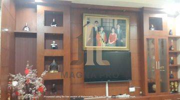 Gambar 3 Dijual murah  Rumah Townhouse PIK 3 Lantai SHM Barat 