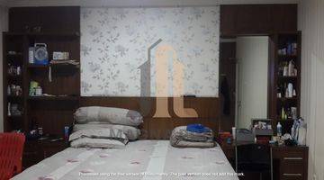 Gambar 5 Dijual murah  Rumah Townhouse PIK 3 Lantai SHM Barat 