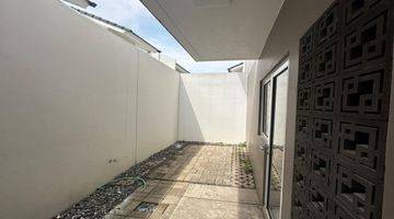 Gambar 5  Rumah Unfurnished Baru di Summarecon Bandung