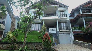 Gambar 1 Dijual Rumah Mewah 3 Lantai Resort Dago Pakar