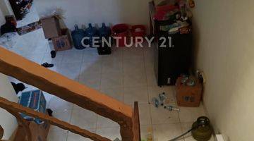 Gambar 3 Rumah 3 Lt  Di Jembatan 5 Jakarta Barat Harga Murah