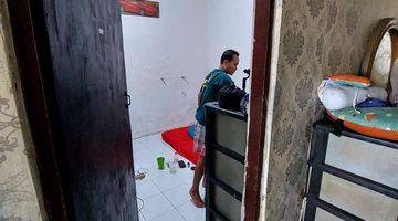 Gambar 5 Dijual Rumah Di Area Komersil Jakarta Selatan