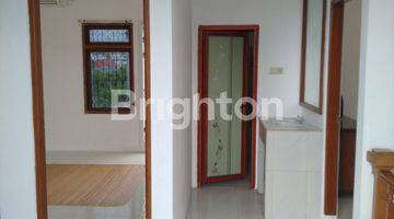 Gambar 2 Rumah 2 Lantai Full Furnish Seminyak Badung