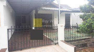 Gambar 1 Rumah Perumnas Way Halim