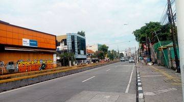 Gambar 2 Di jual showroom Mazda 2lantai dengan mekanisme Lelang as is di Jl.Jatinegara Barat no.140 Kel Kampung Melayu Kec.Jatinegara Jakarta Timur