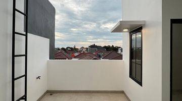 Gambar 5 Rumah modern di di Moch Khafi 2