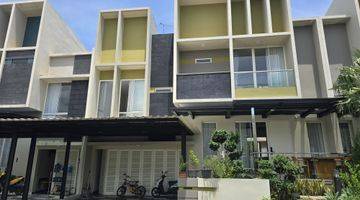 Gambar 1 Dijual Rumah Mewah Kawasan Symphonia Type Premium Furnished di Cluster Mozart. Syn