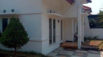 Gambar 4 Rumah Hook SHM Halaman Luas,lt 300m2,lb 144m2,kt 3+1,km 2+1 Di Cluster Taman Sari Harapan Indah Bekasi