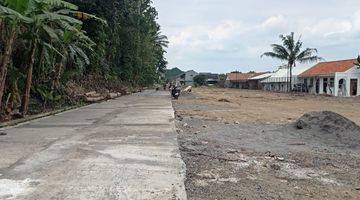 Gambar 1 Dekat Kampus Sanata Dharma Tanah Jogja SHM Pekarangan