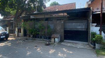 Gambar 1 Rumah Kota Cirebon Pinggir Jalan  Semi Furnished