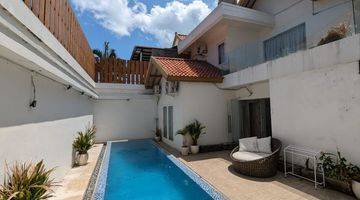 Gambar 1 For Rent 3 Bedroom Villa Seminyak Central Bali