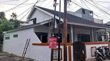 Gambar 1 Rumah hoek bisa untuk usaha di kapuk cengkareng