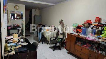 Gambar 1 Rumah 1,5 Lantai Sunter Jakarta Utara