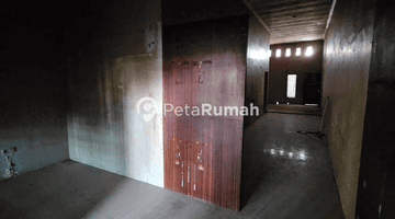 Gambar 3 Rumah Petak Jalan Sidodame