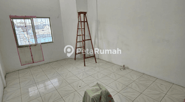 Gambar 4 Rumah Jalan Perwira Iv