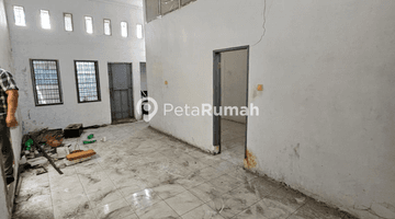 Gambar 5 Rumah Petak Jalan Sidodame