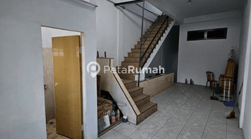 Gambar 3 Rumah Jalan Perwira Iv