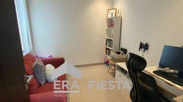 Gambar 3 Rumah Full Furnished Kondisi Rapih 2 Lantai Di Metland Puri