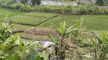 Gambar 2 Tanah di di Kota Baru Parahyangan, View Pemandangan 