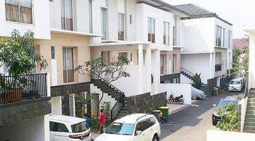 Gambar 1 Dijual Rumah Bagus 3 Lantai Modern Minimalis