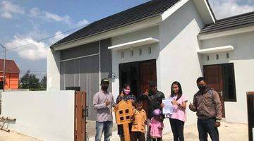 Gambar 2 Rumah duaratusjutaan