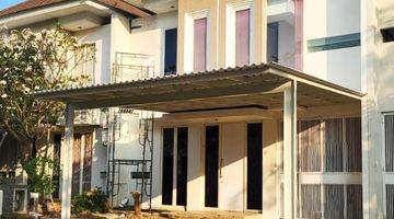 Gambar 1 Sewa Rumah 2 Lantai Minimalis Longbeach Pakuwon City