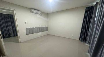 Gambar 2  Rumah Semi Furnished Bagus SHM - Sertifikat Hak Milik di Citraland North West Park , Citraland