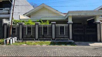 Gambar 4 Rumah Di Satelit Indah Surabaya