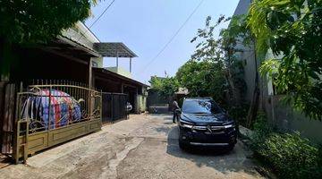 Gambar 5 Rumah di Komplek Cakung Residence, Kelurahan Cakung Timur, Kecamatan Cakung, Kota Administrasi Jakarta Timur, Provinsi Dki Jakarta., Jakarta Timur