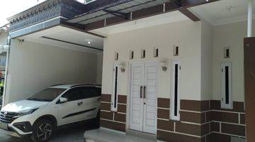 Gambar 1 Dijual Rumah Cantik Furnished Dengan Pool Pribadi Maguwoharjo Dekat Stadion,unriyo,amikom,upn