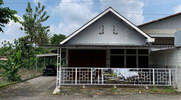 Gambar 1 Disewakan Rumah Murah Mlati Cocok Usaha/Kantor Dekat Sch,jcm,pemda Sleman,terminal Jombor 