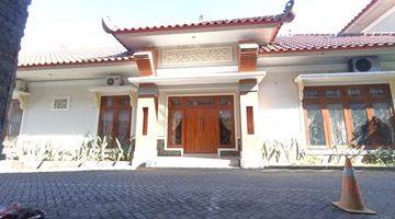 Gambar 1 Disewakan Rumah Area Seturan cocok kantor/rumah tinggal dekat UPN,Atmajaya,UNY,UGM,Pakuwon mall,RS JIH 