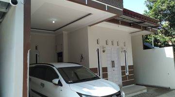 Gambar 2 Dijual Rumah Cantik Furnished Dengan Pool Pribadi Maguwoharjo Dekat Stadion,unriyo,amikom,upn