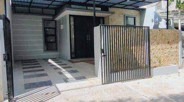 Gambar 1 Rumah bagus di jual di griya loka bsd city