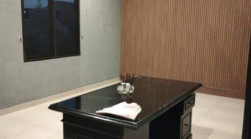 Gambar 3  Rumah Baru Semi Furnished di Kemang pratama bekasi, Kemang Pratama